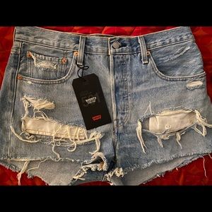 Levi’s shorts